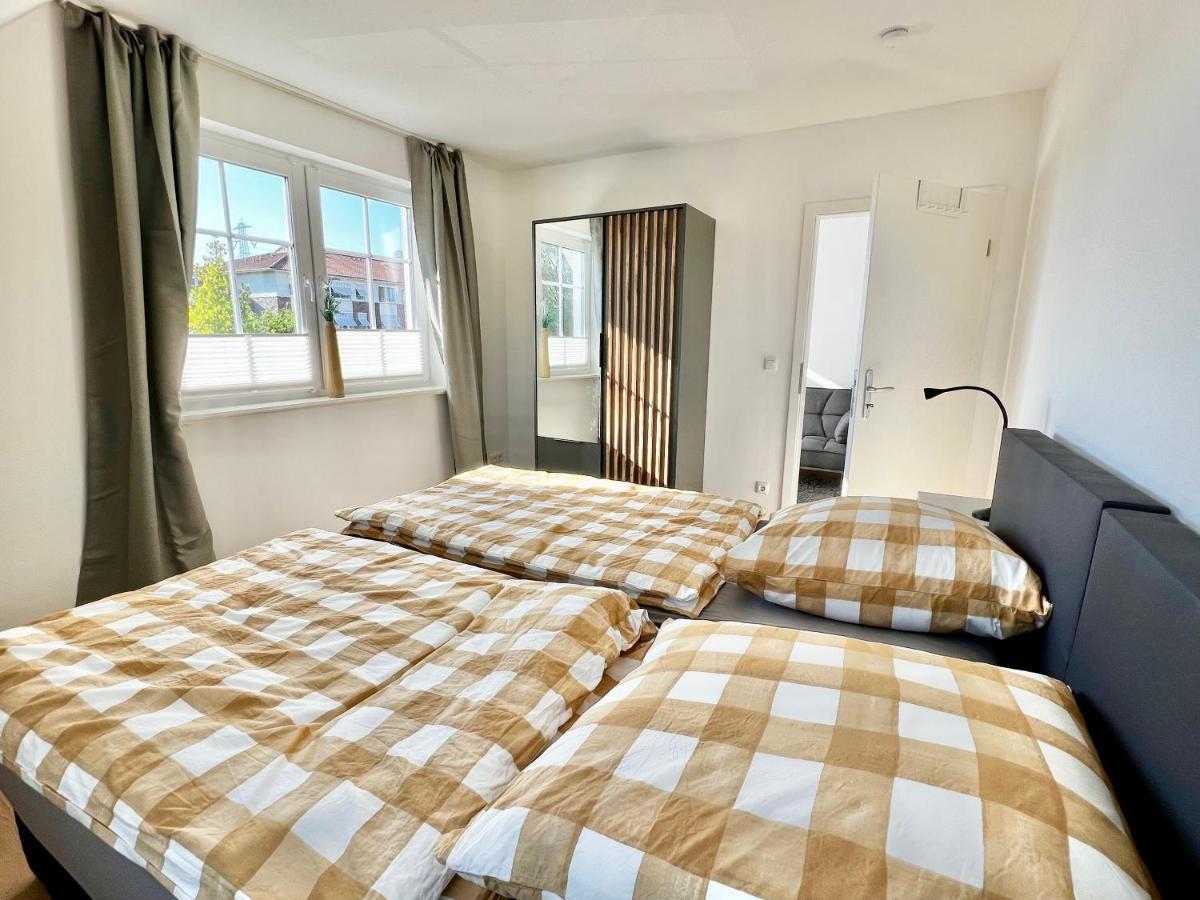Luxurioese Doppelhaushaelfte Am Gruenen Rande Von Hamburg Apartment Oststeinbek Exterior photo